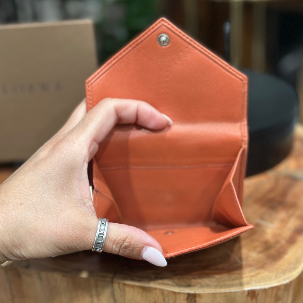 Loewe Coral Anagram Leather Compact Wallet w/ Box & Dust Bag - Picture 3 of 10